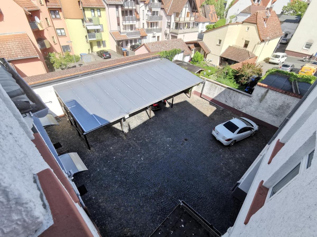 Hotel-Pension Zum Hirsch Hattersheim am Main Esterno foto